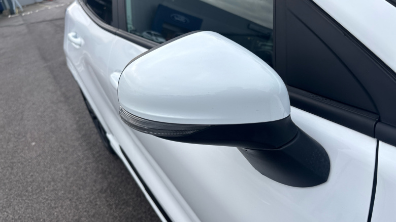 Ford Puma 1.0 EcoBoost Hybrid mHEV 155 ST-Line X 5dr Petrol Hatchback